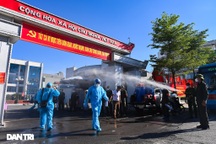 Quy trình nghiêm ngặt đón 300 lao động tại "tâm dịch" Bắc Giang về Hà Nội