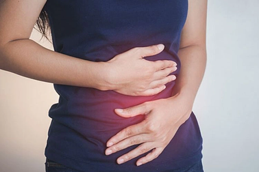 Chủ quan với u nang buồng trứng, chị em có thể đối mặt vấn đề gì?