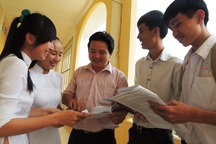 Cay đắng dạy thêm