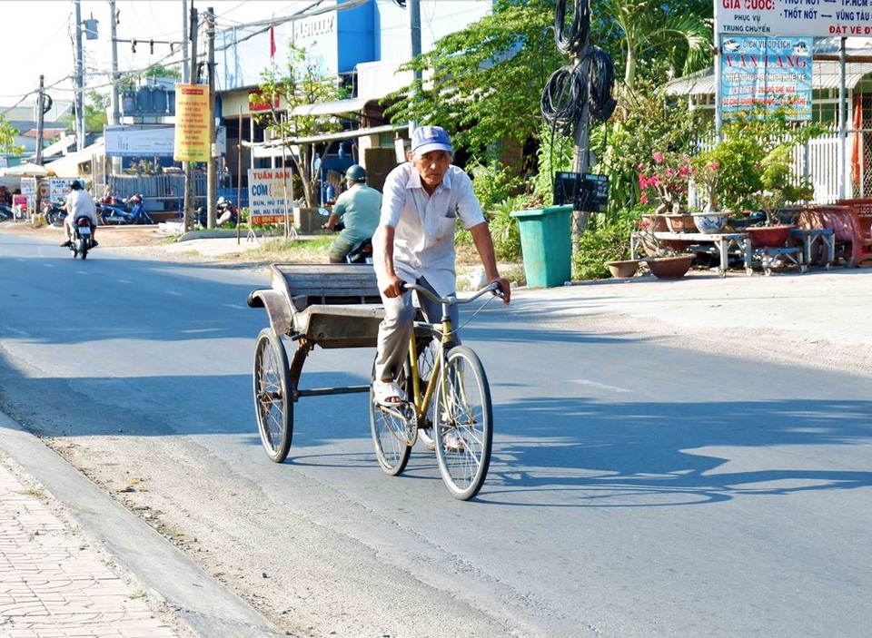 Vui buồn nghề xe lôi đạp - 1 Vui buồn nghề xe lôi đạp - 1