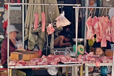 Đột nhập nhà tiểu thương bán thịt heo cuỗm hơn nửa tỷ đồng