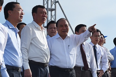 Thủ tướng: Rà soát tất cả các dự án xả thải ra biển