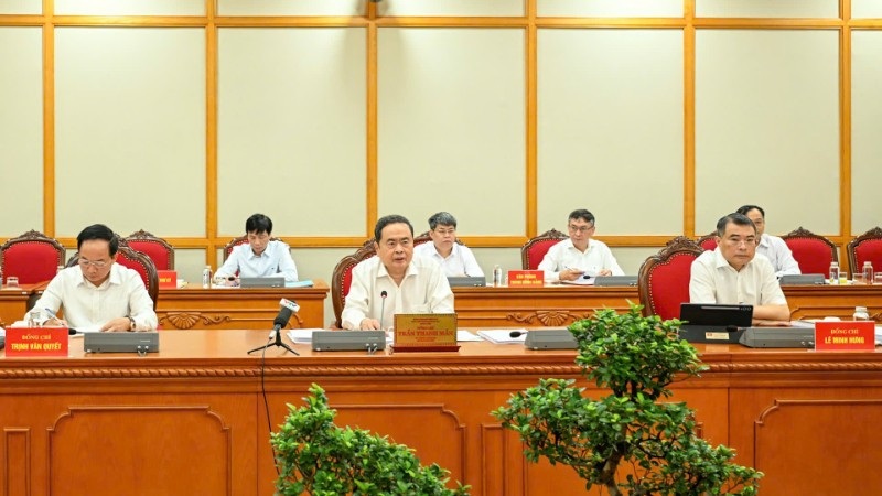 Bộ Chính trị cho ý kiến về nhân sự Đà Nẵng, Quảng Ninh, Khánh Hòa, Nghệ An - 1