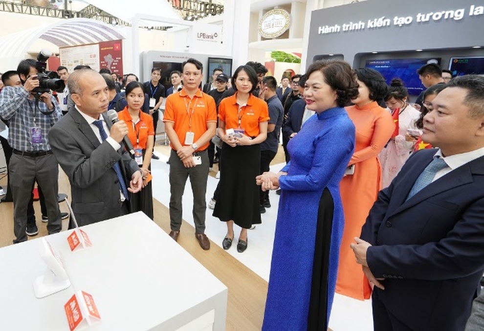 MSB នាំយកមកតាំងពិព័រណ៌ទិវាជាតិលើកទី 80 នូវដំណោះស្រាយសម្រាប់គ្រួសារអាជីវកម្ម - 1 MSB mang tới Triển lãm 80 năm Quốc khánh bộ giải pháp cho hộ kinh doanh - 1