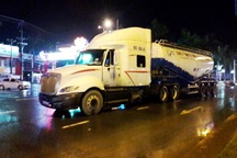 Va chạm với xe đầu kéo, 2 chị em thương vong