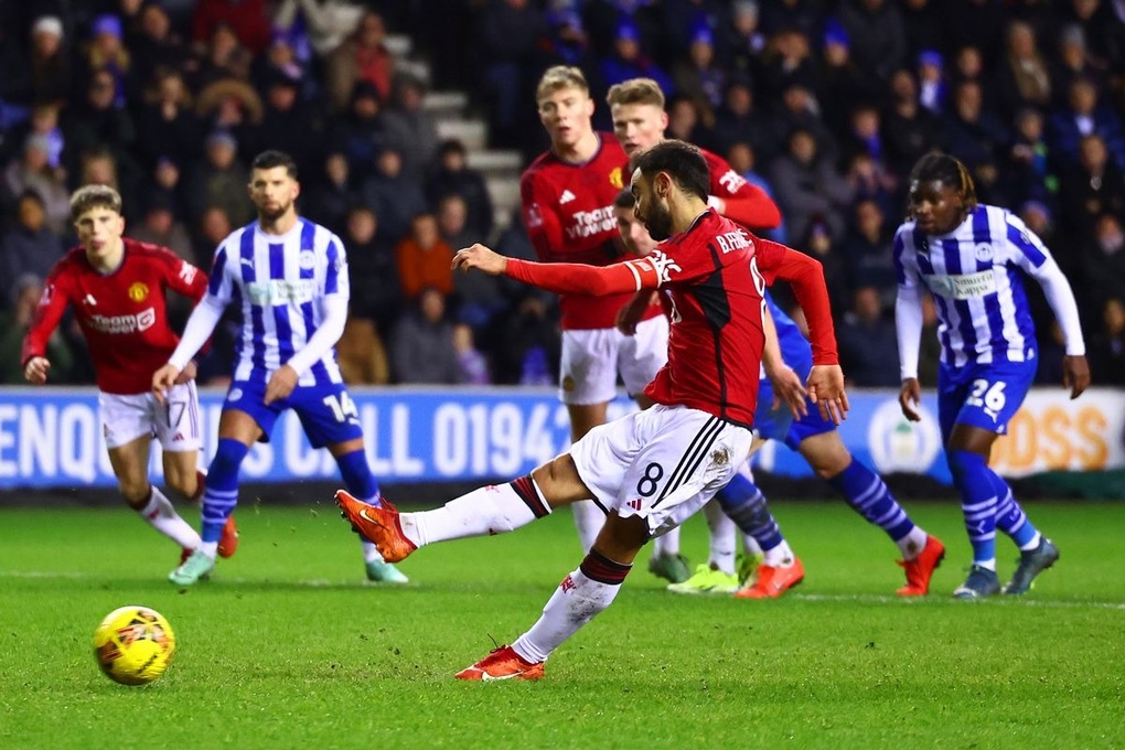 Cựu ngôi sao Man Utd dự đoán thời điểm HLV Ten Hag bị sa thải - 1 Cựu ngôi sao Man Utd dự đoán thời điểm HLV Ten Hag bị sa thải - 1
