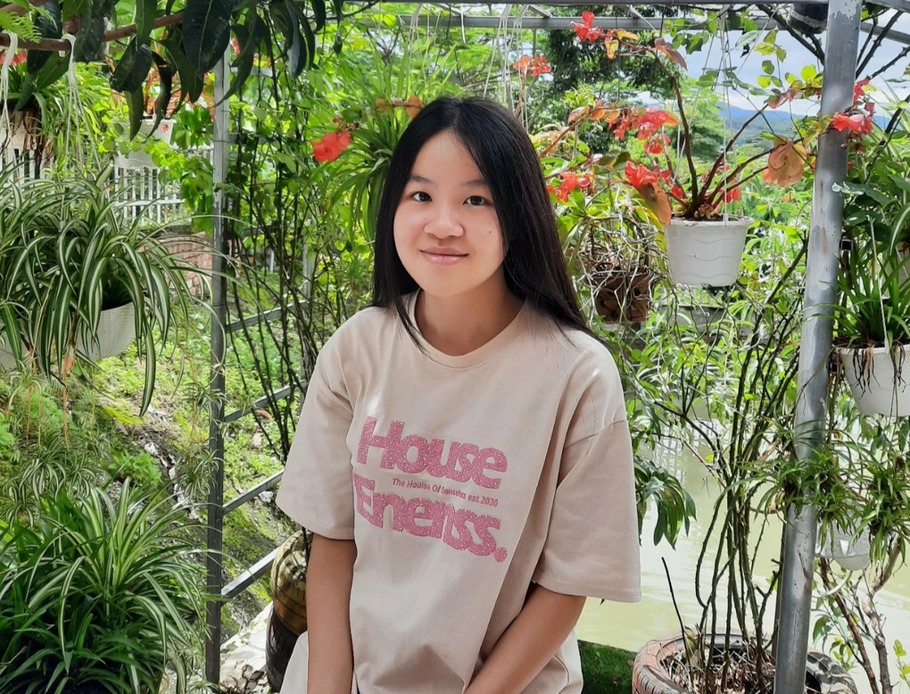 Nữ thủ khoa khối A00 đạt điểm 10 môn hóa: Em luyện đề nhiều lắm! - 1 Nữ thủ khoa khối A00 đạt điểm 10 môn hóa: Em luyện đề nhiều lắm! - 1