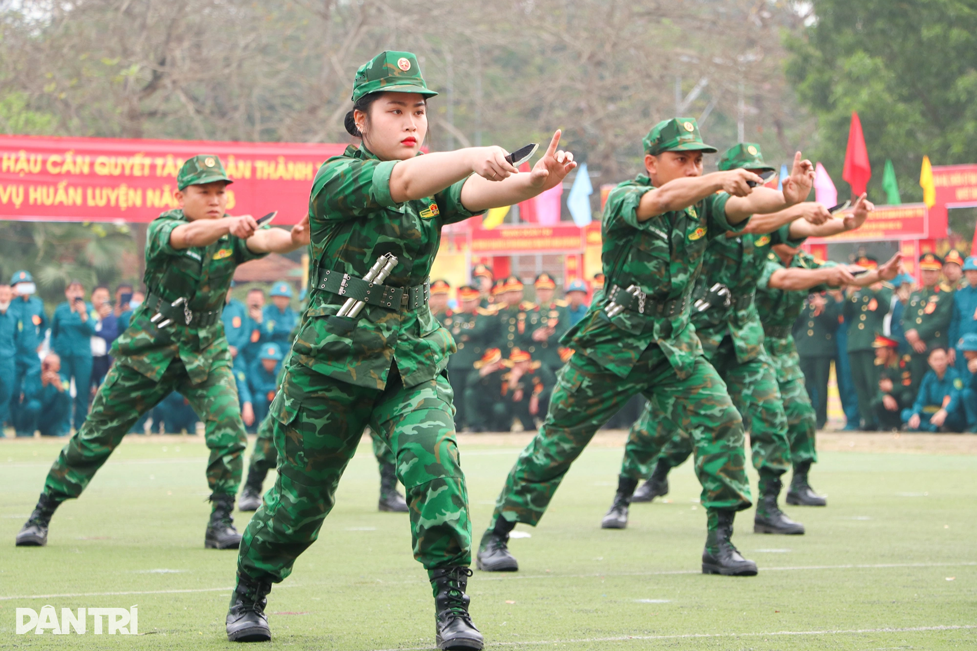 Nữ trinh sát biên phòng tay không bắt đối tượng buôn bán ma túy - 6 Nữ trinh sát biên phòng tay không bắt đối tượng buôn bán ma túy - 6