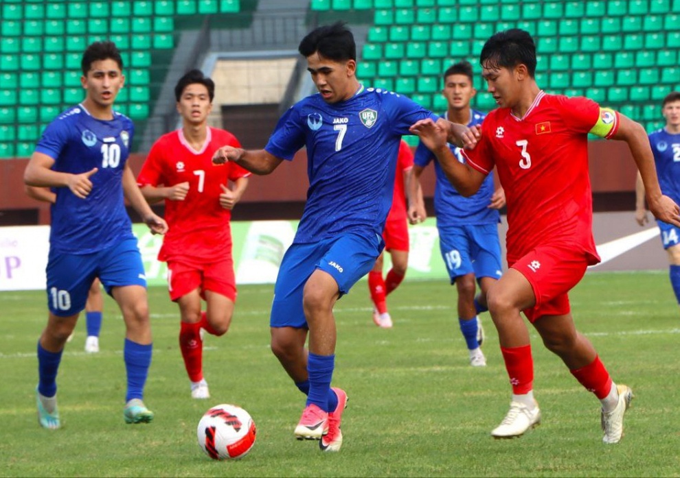 U16 Việt Nam thắng đậm Uzbekistan ở giải đấu tại Trung Quốc - 2