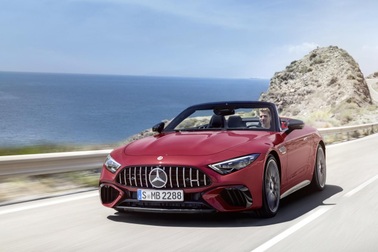 Mercedes-AMG SL 2022 trình làng: "Người đẹp với tâm hồn quái thú"