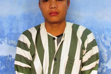 Gây tai nạn giao thông rồi vác dao chém CSGT