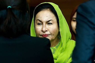 Người vợ "nghiện" hàng hiệu của cựu Thủ tướng Malaysia bị bắt