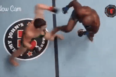 Võ sĩ MMA đá vỡ đầu gối đối thủ gây tranh cãi