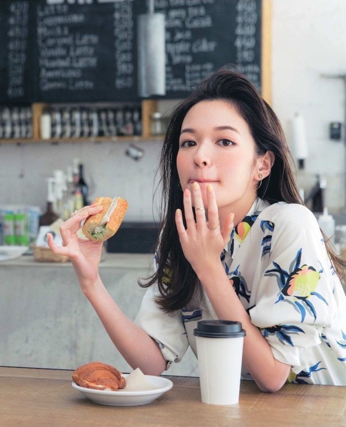 5 loại thực phẩm thuộc danh sách đen, đừng nên ăn chúng khi bụng đói nếu không sẽ gây viêm loét, chọc thủng dạ dày - Ảnh 1. 5 loại thực phẩm thuộc danh sách đen, đừng nên ăn chúng khi bụng đói nếu không sẽ gây viêm loét, chọc thủng dạ dày - Ảnh 1.