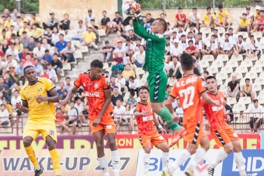 SHB Đà Nẵng khiến Hải Phòng kéo dài mạch trận không thắng