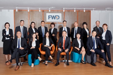 Có nên đầu quân làm tư vấn bảo hiểm cho FWD?