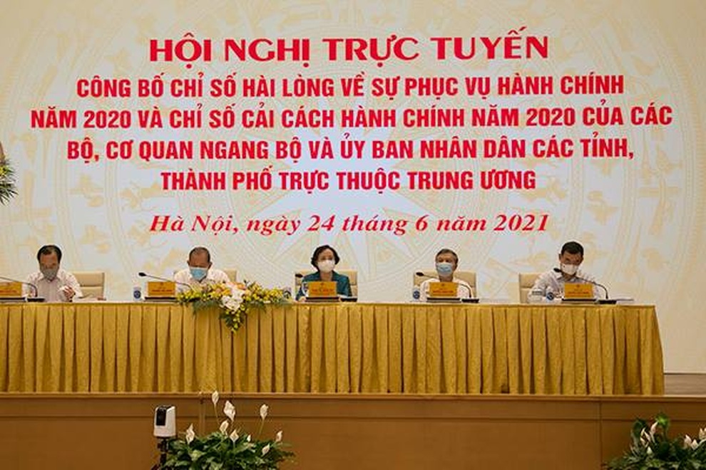 Bộ ngành, địa phương nào đuối nhất bảng xếp hạng cải cách hành chính? - 1 Bộ ngành, địa phương nào đuối nhất bảng xếp hạng cải cách hành chính? - 1