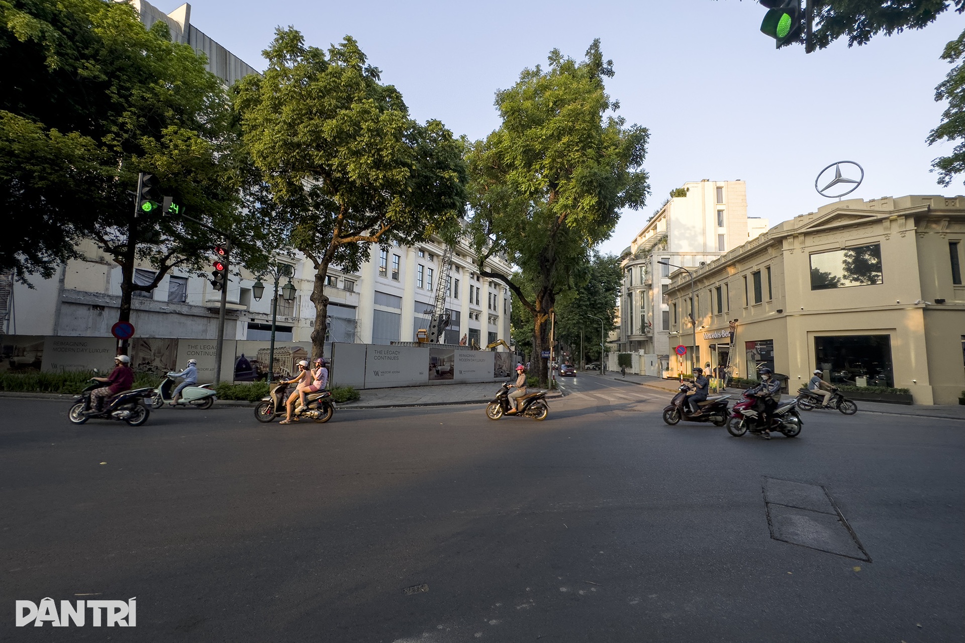 Bối cảnh quanh Nhà hát Lớn được đề xuất xây Nhà hát các dân tộc Việt Nam - 9 Bối cảnh quanh Nhà hát Lớn được đề xuất xây Nhà hát các dân tộc Việt Nam - 9