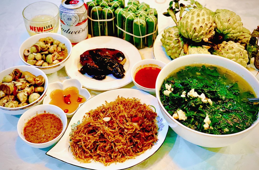 Ở nhà mùa dịch, chị em phụ nữ mang cả siêu thị mini vào căn bếp - 6 Ở nhà mùa dịch, chị em phụ nữ mang cả siêu thị mini vào căn bếp - 6