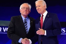 Nghị sĩ cùng đảng lo ông Biden sẽ thua ông Trump