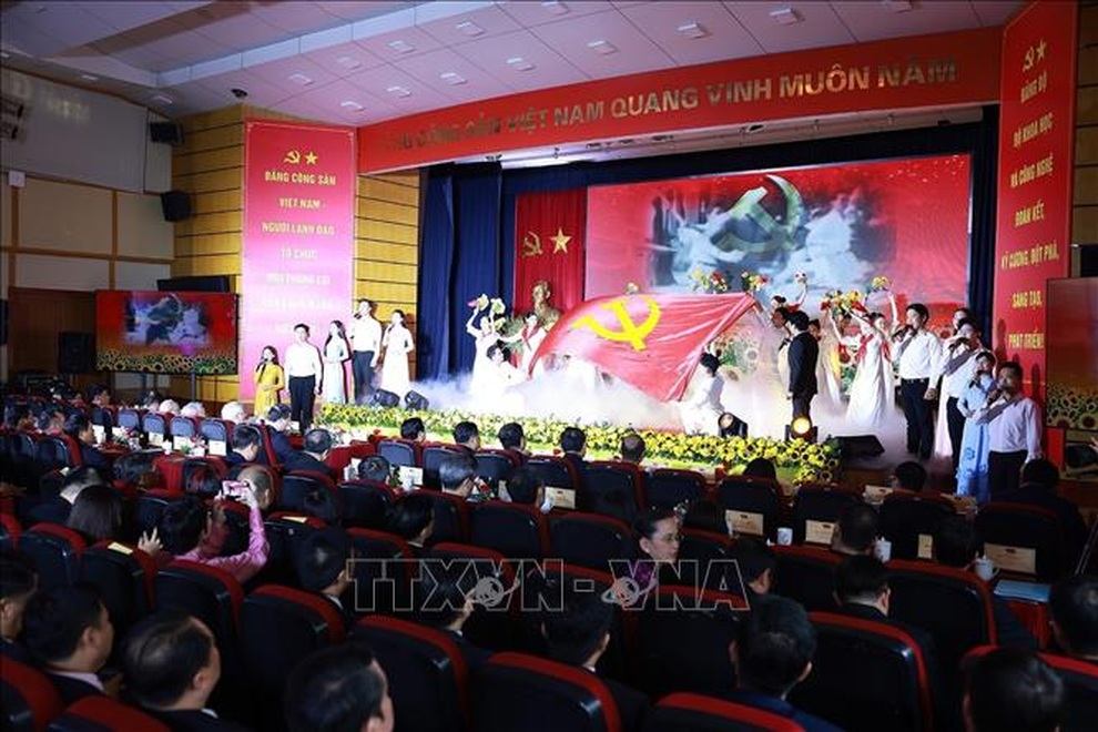 Mỗi cán bộ Bộ KHCN phải là một chiến sỹ trong lĩnh vực của mình - 5 Mỗi cán bộ Bộ KHCN phải là một chiến sỹ trong lĩnh vực của mình - 5
