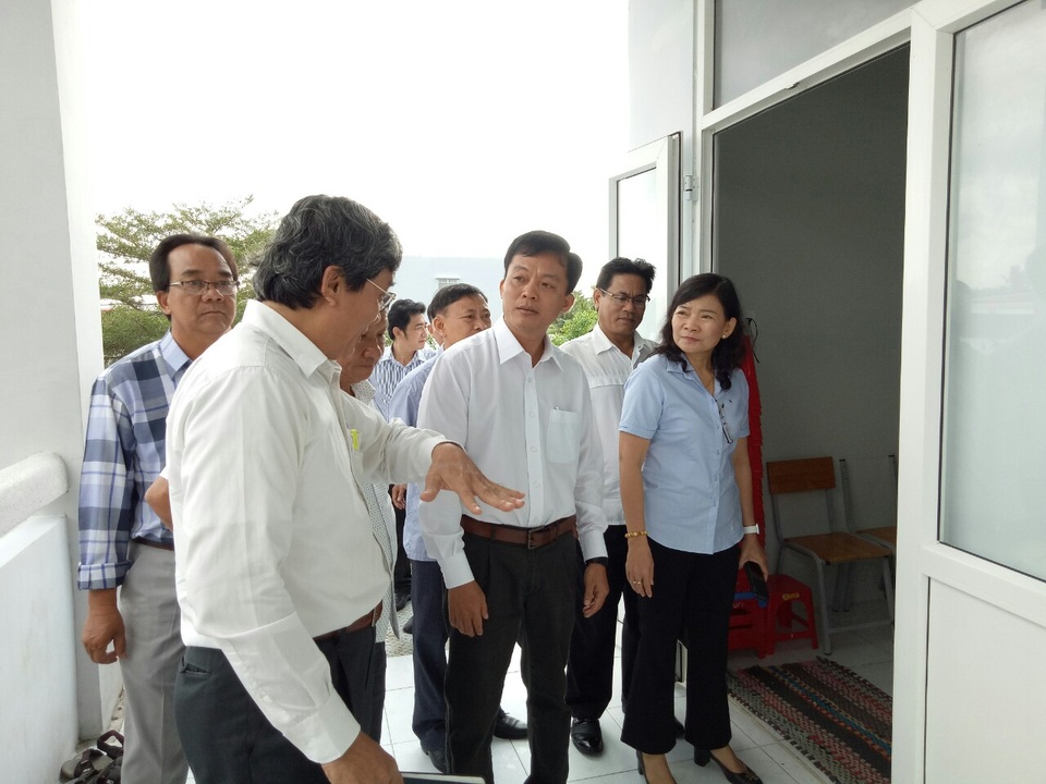 Phó Chủ tịch Bạc Liêu kiểm tra việc đi học trở lại của học sinh THPT - 1 Phó Chủ tịch Bạc Liêu kiểm tra việc đi học trở lại của học sinh THPT - 1