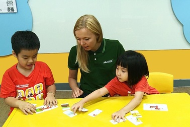 Có nên dạy trẻ mẫu giáo học "ghép vần" Tiếng Anh?