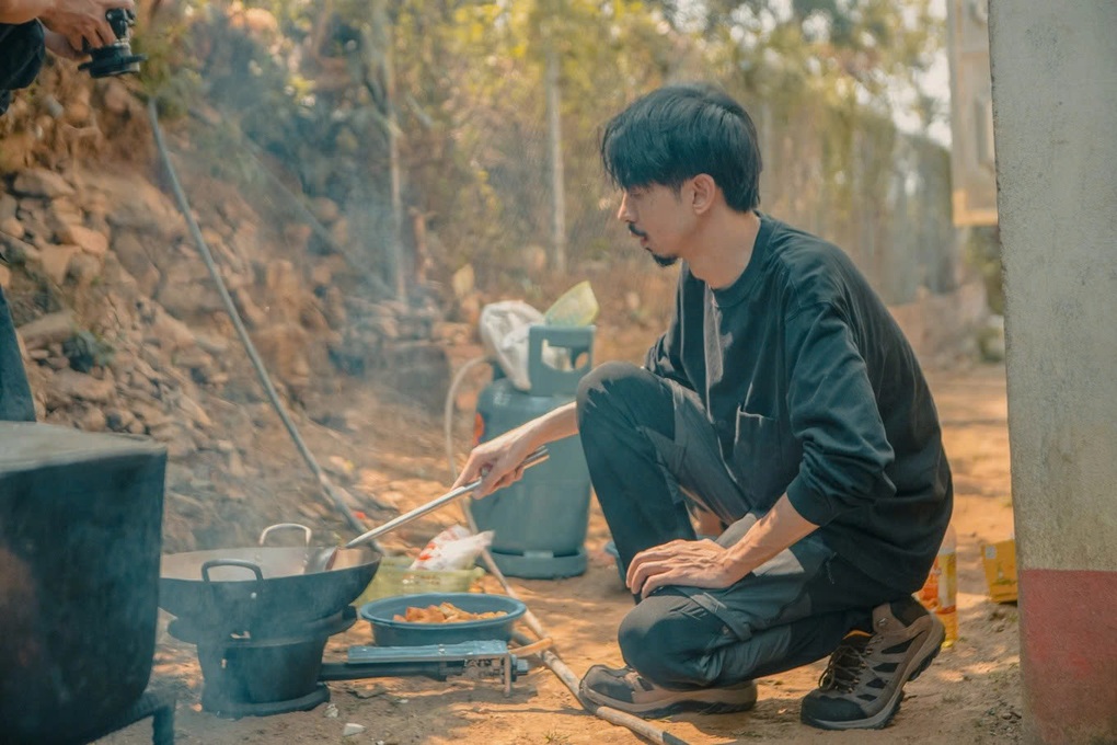 Đen Vâu làm rõ mối liên hệ với dự án Nuôi em giữa ồn ào minh bạch - 1 Đen Vâu làm rõ mối liên hệ với dự án Nuôi em giữa ồn ào minh bạch - 1