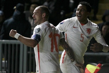 Thắng Kazakhstan, Hà Lan vẫn đứng sau Thổ Nhĩ Kì