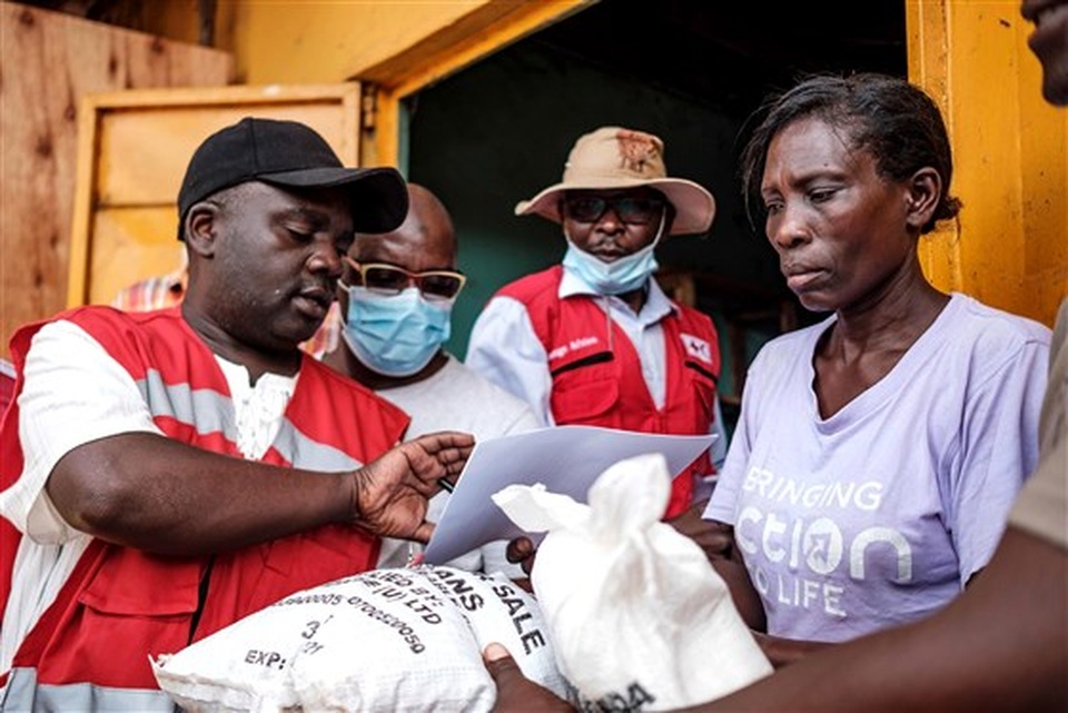Các nước châu Phi áp dụng bài học từ dịch Ebola sang chống Covid-19 - 2 Các nước châu Phi áp dụng bài học từ dịch Ebola sang chống Covid-19 - 2