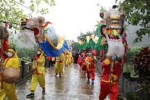 Rộn ràng lễ hội truyền thống ở di sản thế giới Tràng An