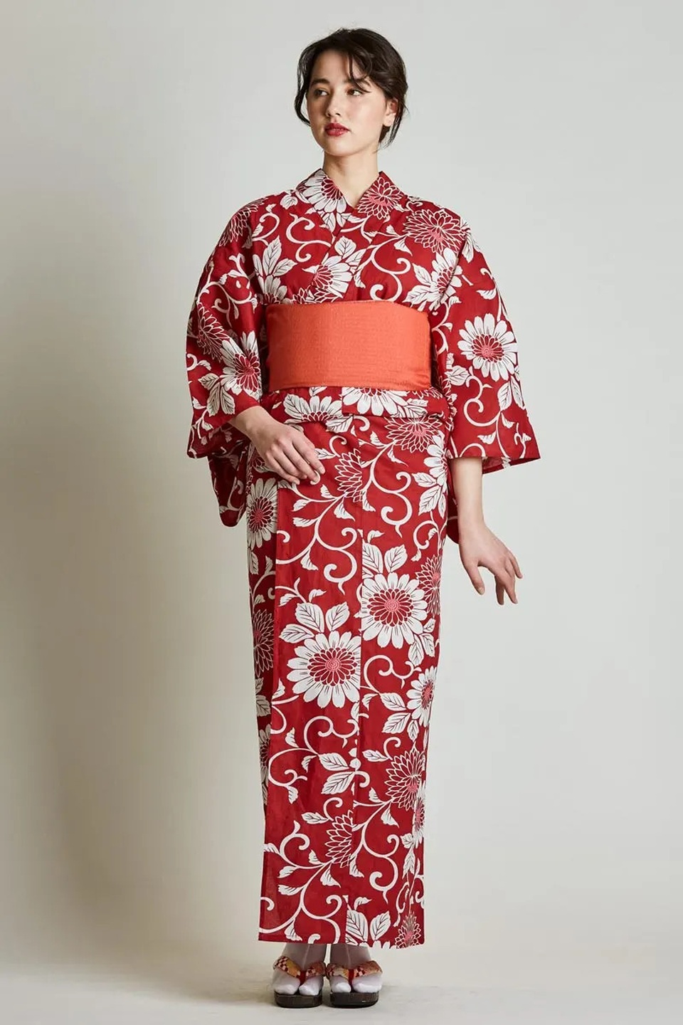 Chiêm ngưỡng họa tiết 4 mùa tuyệt sắc của kimono Nhật Bản - 9 Chiêm ngưỡng họa tiết 4 mùa tuyệt sắc của kimono Nhật Bản - 9
