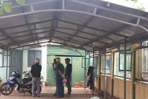 Bảo vệ trường học tử vong trong tư thế treo cổ tại khu bếp ăn