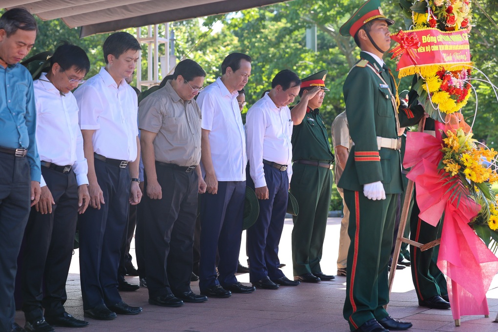 Thủ tướng: Chăm lo người có công với trách nhiệm lớn, nghĩa tình sâu nặng - 4 Thủ tướng: Chăm lo người có công với trách nhiệm lớn, nghĩa tình sâu nặng - 4