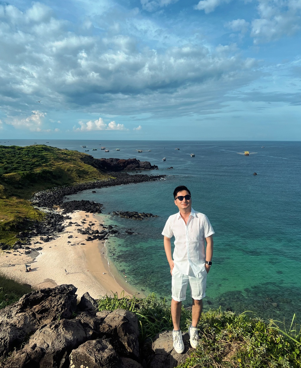 Đảo Phú Quý gây sốt vì cảnh đẹp, người trẻ đổ xô đến du lịch "chữa lành"