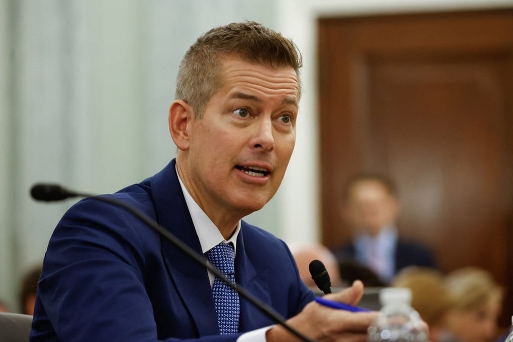 Chỉ sau một vụ tai nạn, Mỹ siết chặt việc cấp bằng lái cho lao động nhập cư - 1