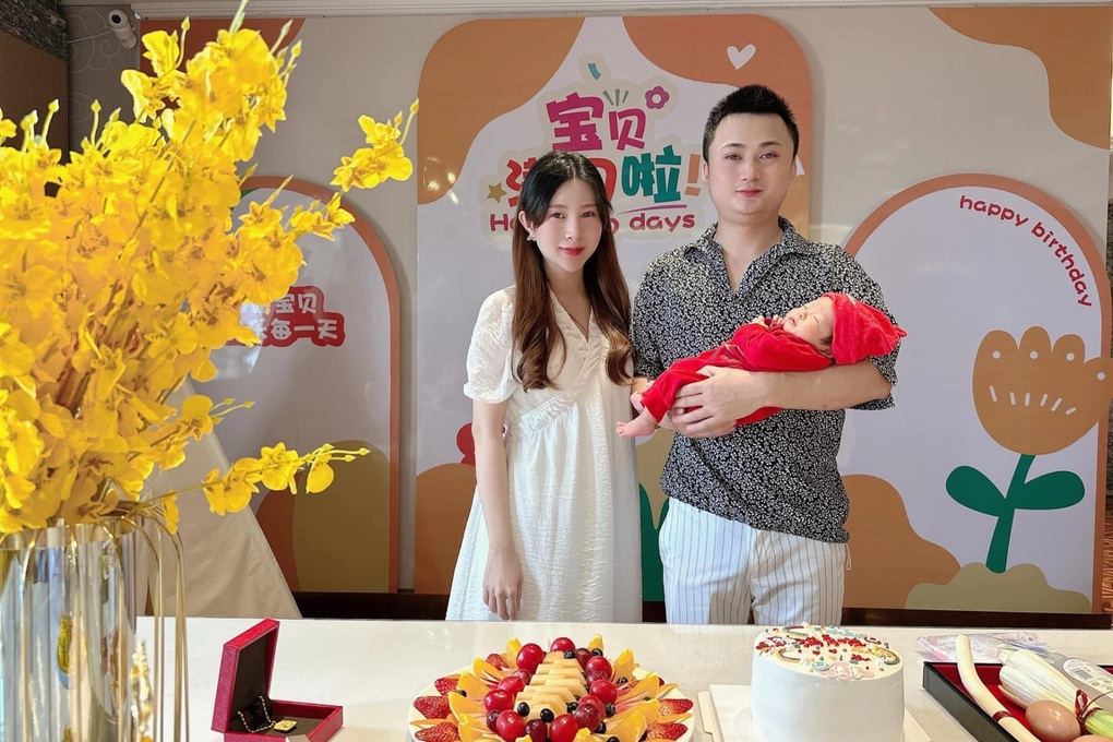 Cô gái Việt Nam trải nghiệm dịch vụ sinh nở hết 500 triệu đồng ở Trung Quốc - 8 Cô gái Việt Nam trải nghiệm dịch vụ sinh nở hết 500 triệu đồng ở Trung Quốc - 8