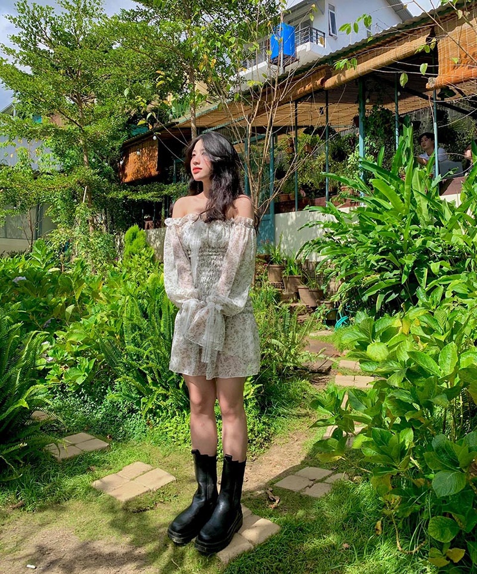 Nữ sinh 10X mới nổi sở hữu gương mặt khả ái đốn tim dân mạng - 7 Nữ sinh 10X mới nổi sở hữu gương mặt khả ái đốn tim dân mạng - 7
