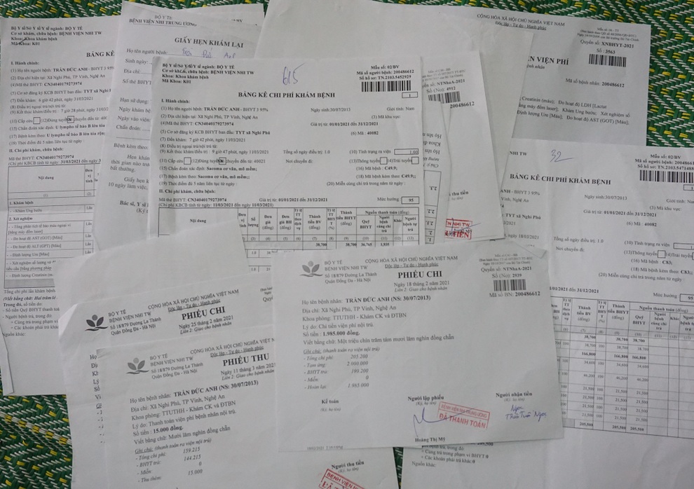 Cậu bé 8 tuổi nhiều lần đối mặt tử thần và lời khẩn cầu của người mẹ nghèo - 3 Cậu bé 8 tuổi nhiều lần đối mặt tử thần và lời khẩn cầu của người mẹ nghèo - 3