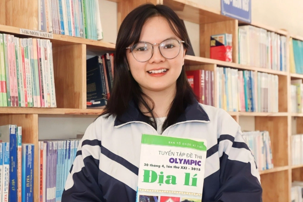Nữ sinh nghèo được tuyển thẳng vào Học viện Chính trị Công an nhân dân - 1 Nữ sinh nghèo được tuyển thẳng vào Học viện Chính trị Công an nhân dân - 1