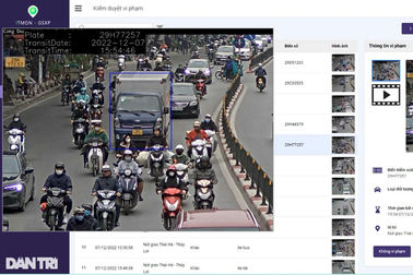 "Chê" camera thông minh, độc giả hiến kế cứu cây cầu "bất ổn"