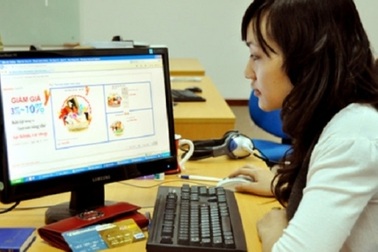 Công chức Hà Nội không được quảng cáo, mua bán trong giờ làm việc