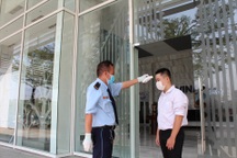 Hà Nội: Chi trả bảo hiểm thất nghiệp cho lao động mất việc vì Covid-19