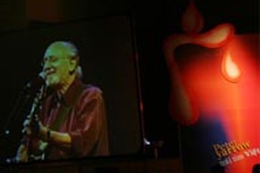 Một nghệ sĩ Mỹ có trái tim Việt Nam 