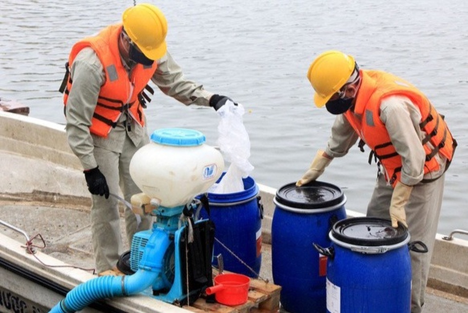 Con ông Nguyễn Đức Chung rút lui trước khi Arktic mua Redoxy 3C cho Hà Nội - 3 Con ông Nguyễn Đức Chung rút lui trước khi Arktic mua Redoxy 3C cho Hà Nội - 3