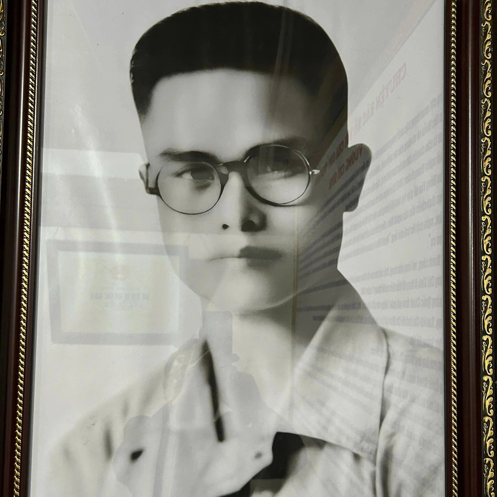 Chuyện “Vua Mèo” kết nghĩa anh em với Bác Hồ, hiến tặng cách mạng 9kg vàng - 4 Chuyện “Vua Mèo” kết nghĩa anh em với Bác Hồ, hiến tặng cách mạng 9kg vàng - 4