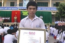 Nam sinh Đồng Tháp say mê nghiên cứu khoa học