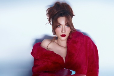 Á quân Sao Mai 2019 thông báo đổi nghệ danh, tái xuất gợi cảm sau 6 năm