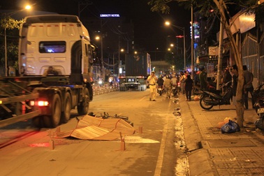 Container lại gây tai nạn, 1 người chết