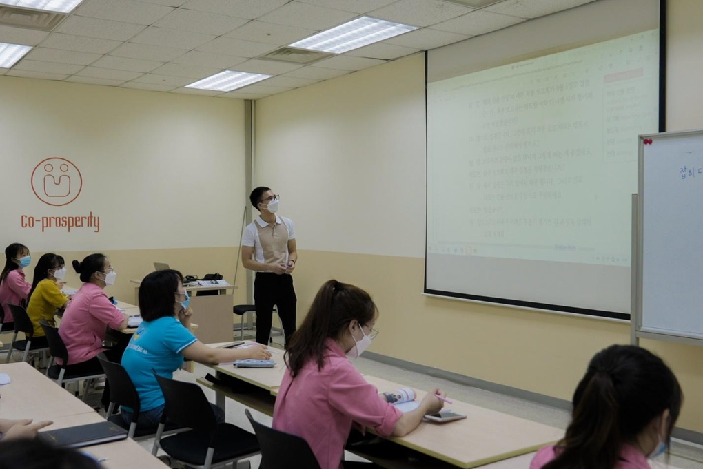 Chương trình Cao đẳng nội bộ - bệ phóng cho những đổi thay ngoạn mục - 1 Chương trình Cao đẳng nội bộ - bệ phóng cho những đổi thay ngoạn mục - 1